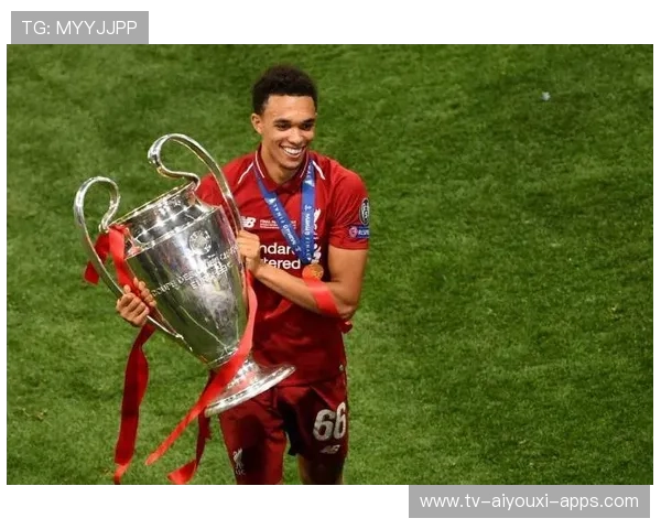 利物浦传切渗透训练更强,打造人间坦克般的进攻利器 利物浦传切渗透训练更强,打造人间坦克般的进攻利器